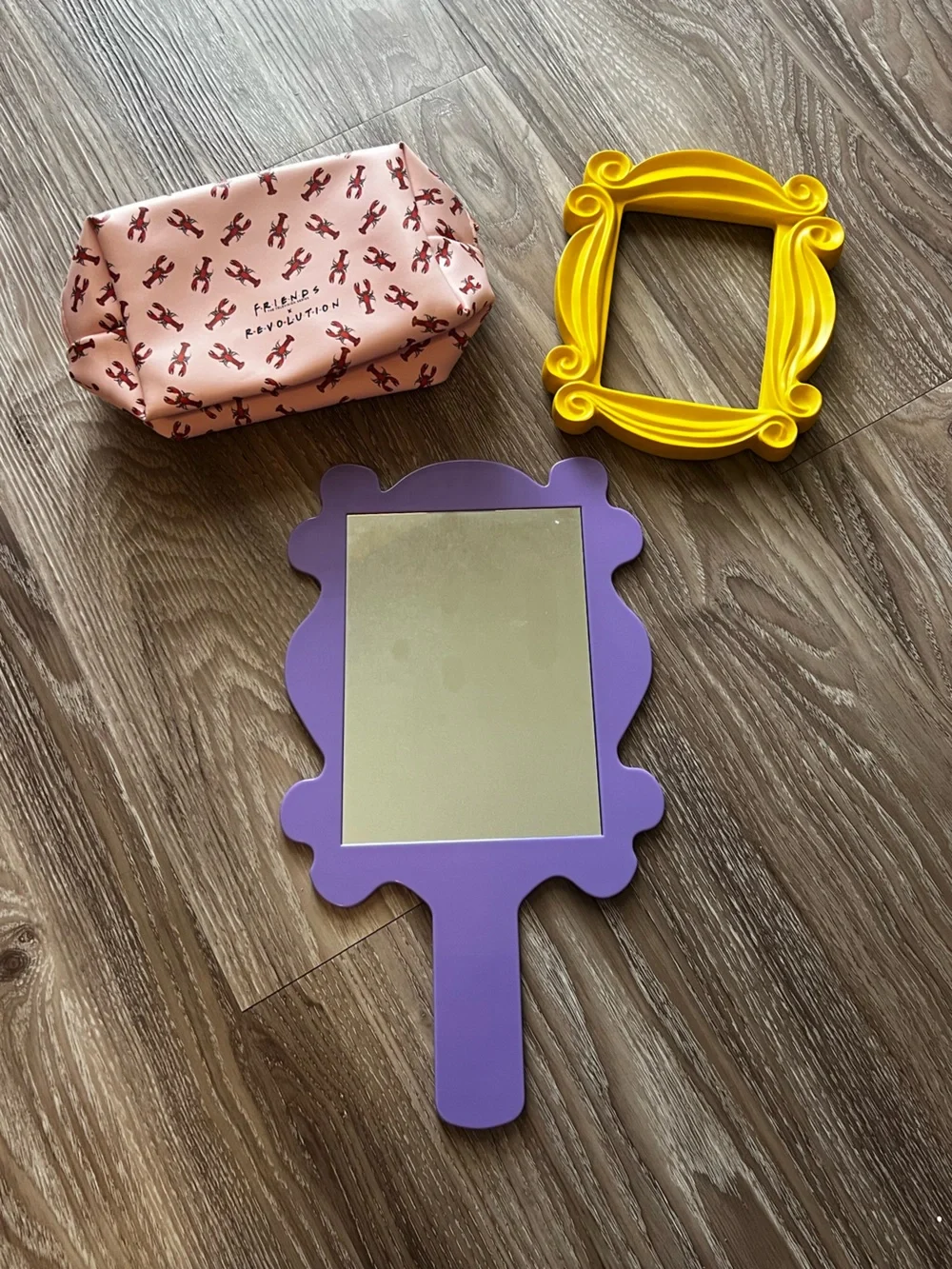 NWOT Friends Makeup Revolution BUNDLE (3) make up bag yellow door frame mirror